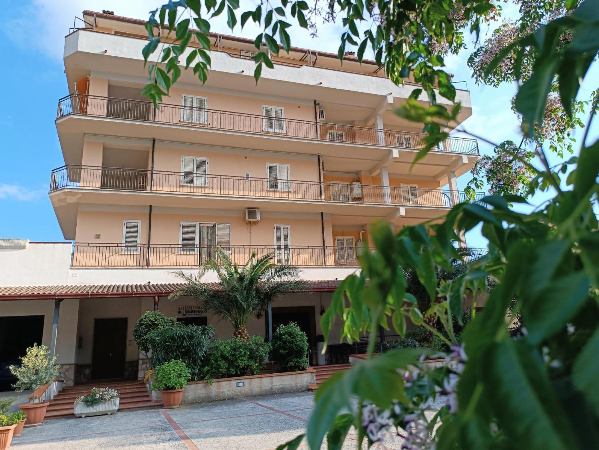 Il Quadrifoglio Otel Frascineto Dış mekan fotoğraf