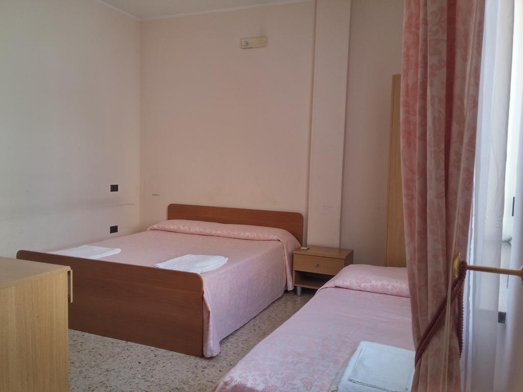 Il Quadrifoglio Otel Frascineto Dış mekan fotoğraf